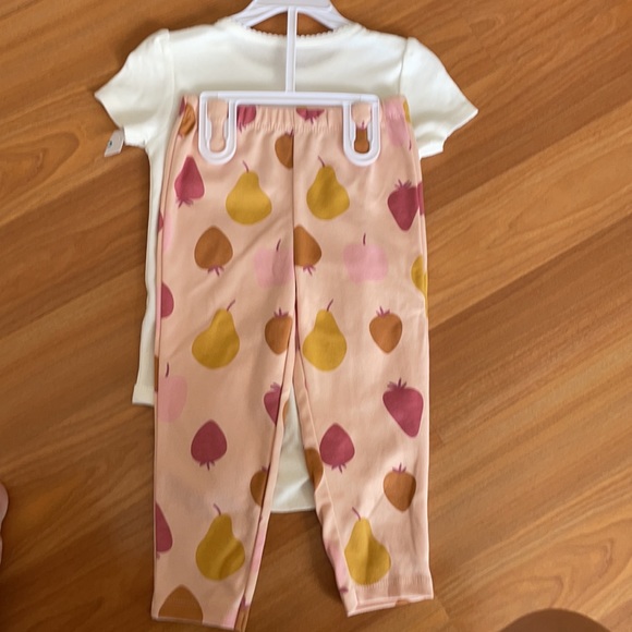 Carter 2 pieces set size 24M - Picture 2 of 4